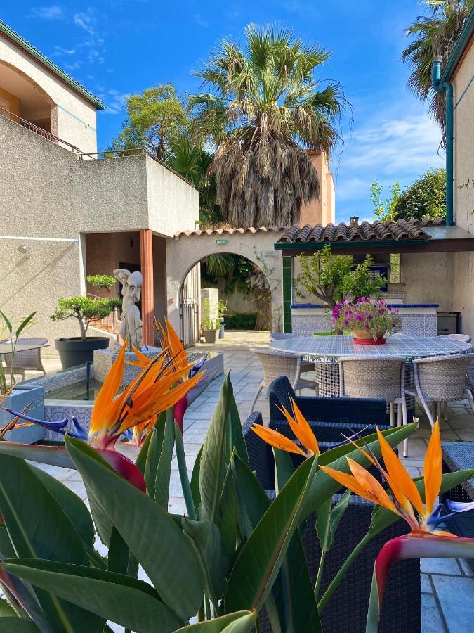 Logis Hotel Les II Mas - Perpignan Sud 卡贝斯塔尼 外观 照片