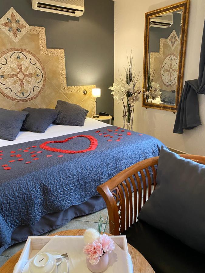 Logis Hotel Les II Mas - Perpignan Sud 卡贝斯塔尼 外观 照片