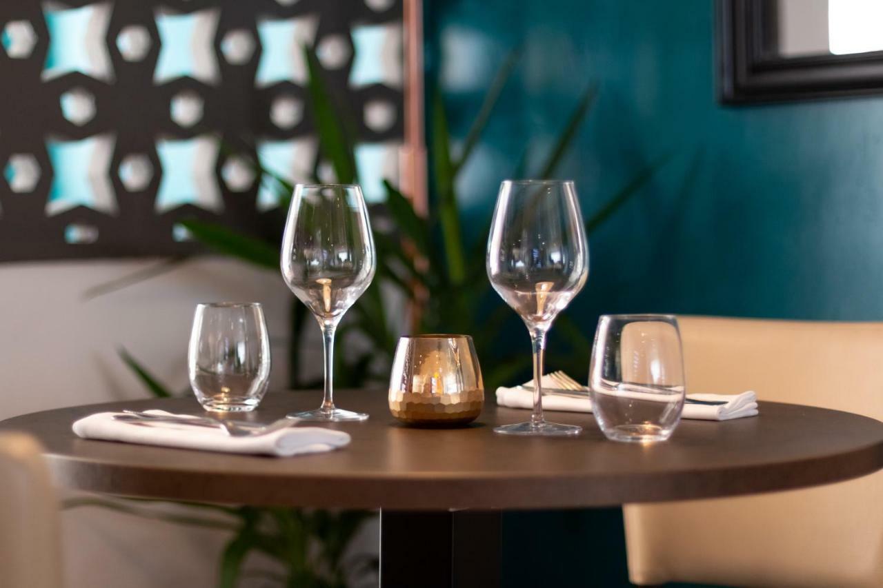 Logis Hotel Les II Mas - Perpignan Sud 卡贝斯塔尼 外观 照片