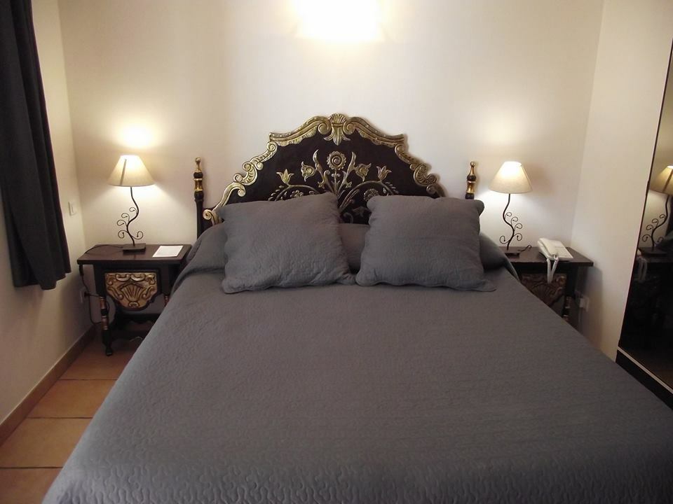 Logis Hotel Les II Mas - Perpignan Sud 卡贝斯塔尼 外观 照片